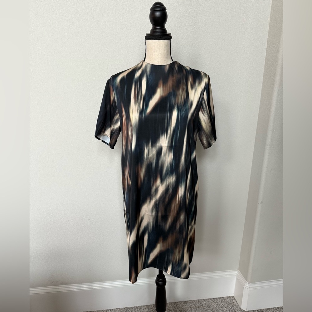 H&M Abstract Print Sheath Dress with Short Sleeves